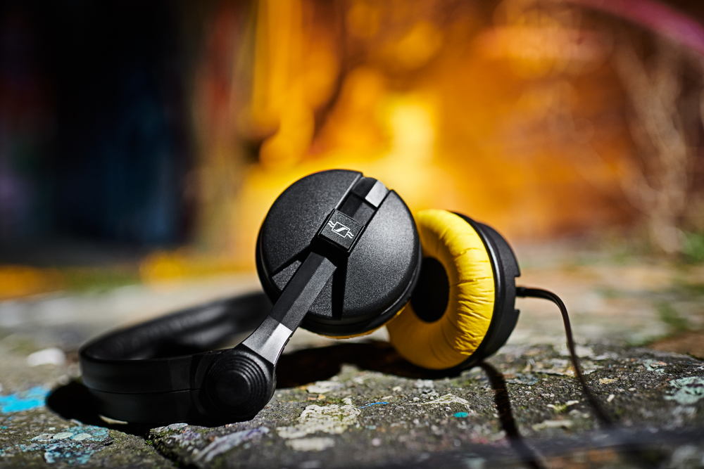 Hd 25 yellow sales